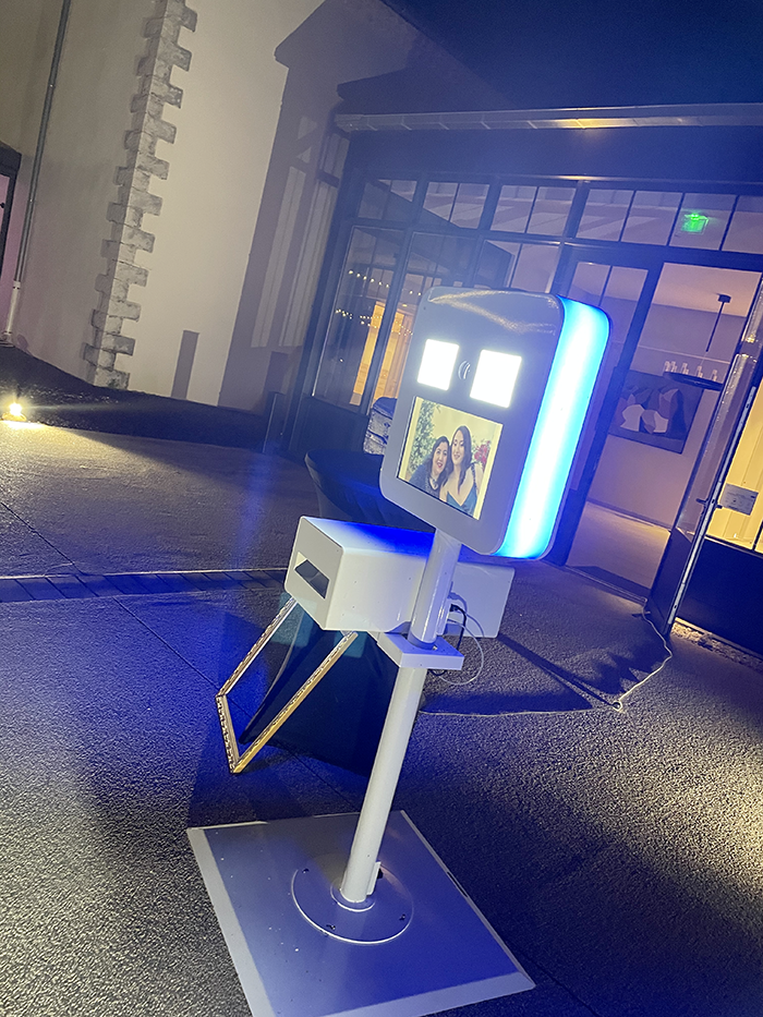 Borne photo avec option livre d'or à Bagnols-sur-Cèze 30200