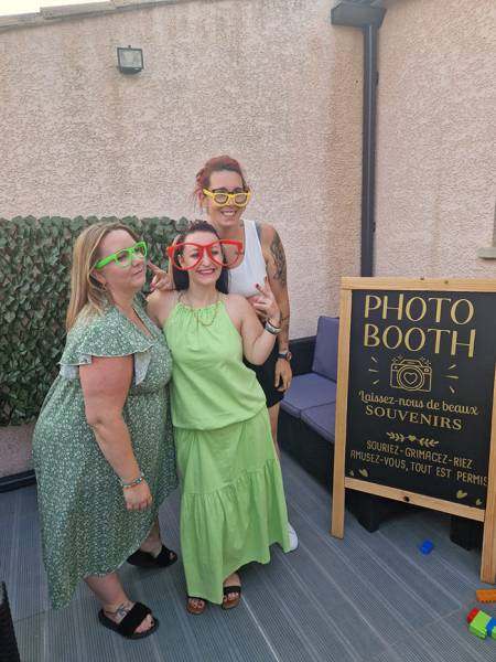 La borne photo présente pour un anniversaire sur Saint-Mathieu-de-Tréviers