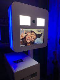 Service de location de bornes photos pour événéments à Montpellier dans l'Hérault